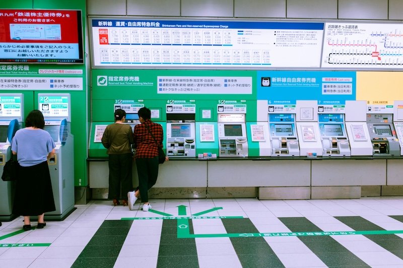 Japan travel hacks – riding shinkansen bullet train